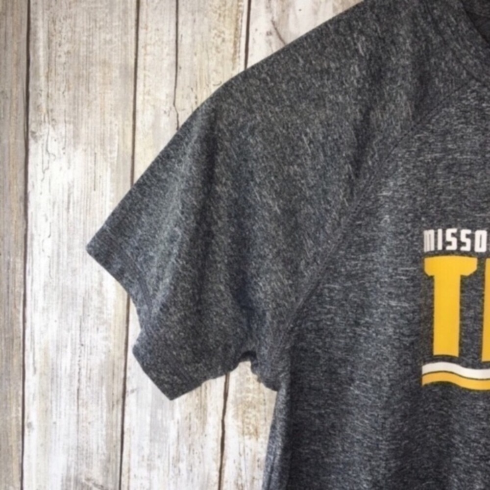 Missouri Tigers Mizzou Boys Medium Tee Gray NCAA Youth Graphic Shirt - Picture 4 of 5